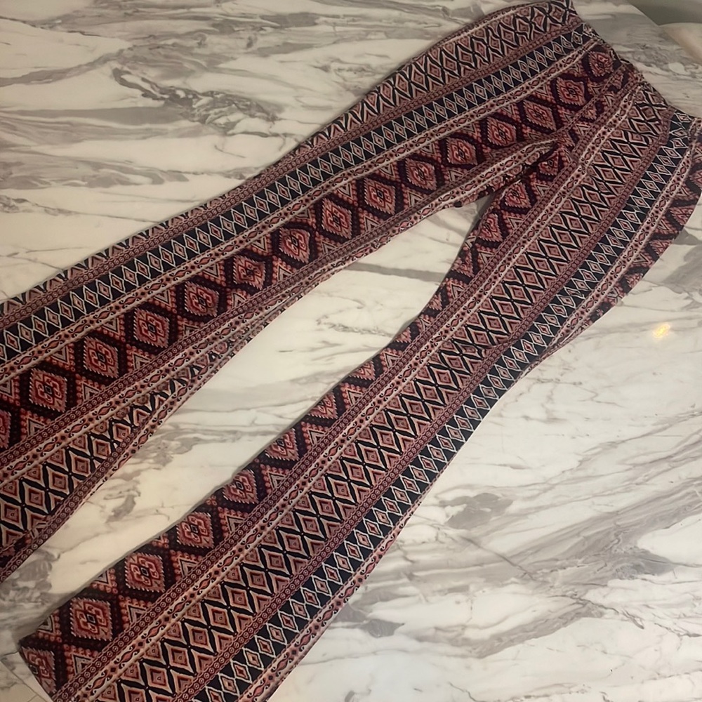 Tribal print XS stretch pants